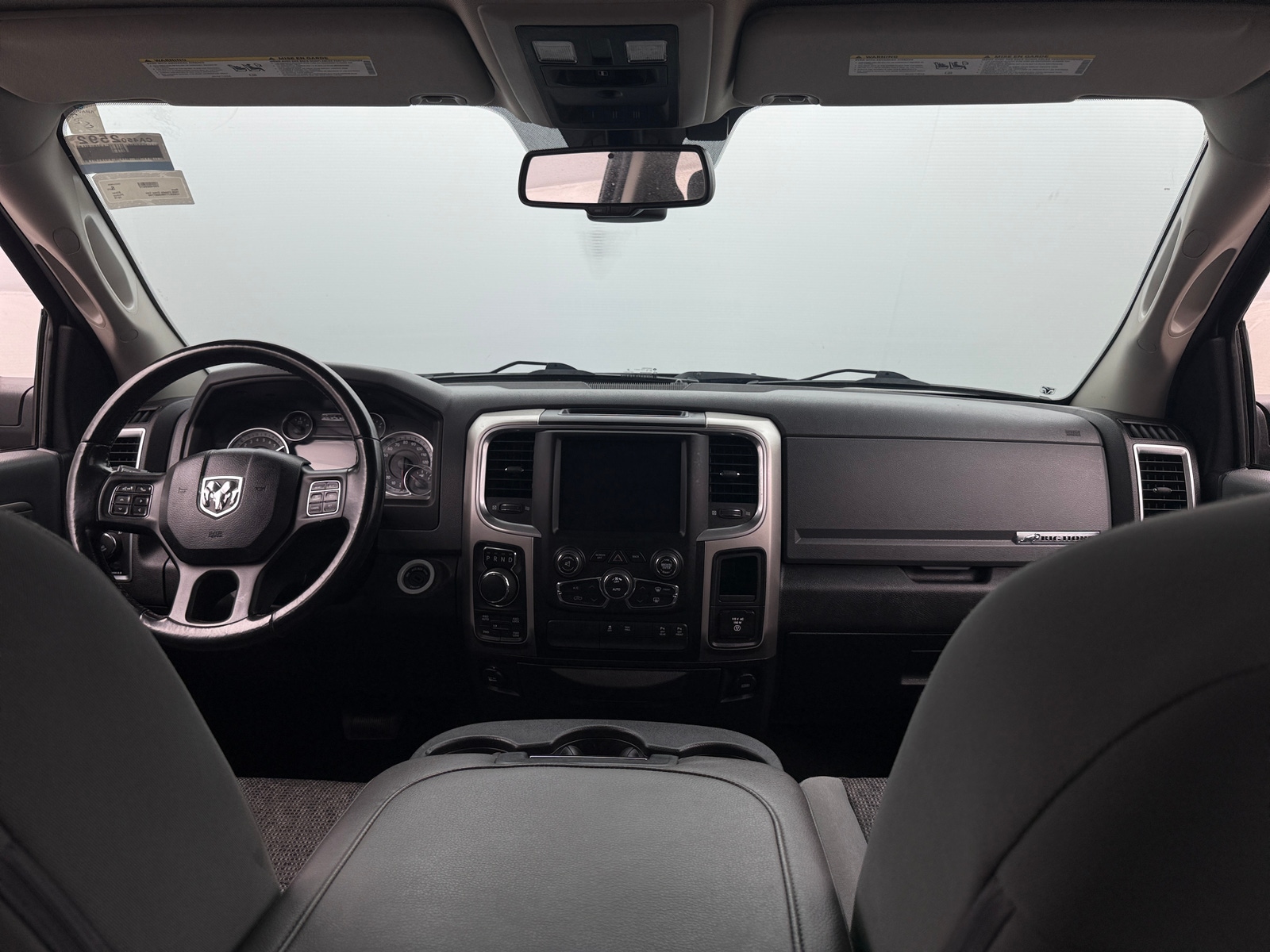 Thumbnail: 2019 RAM 1500 Classic - 3