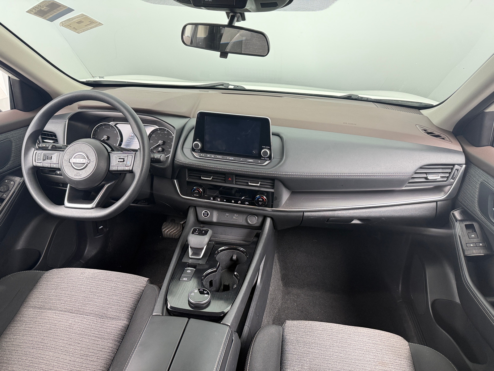 Thumbnail: 2023 Nissan Rogue - 3