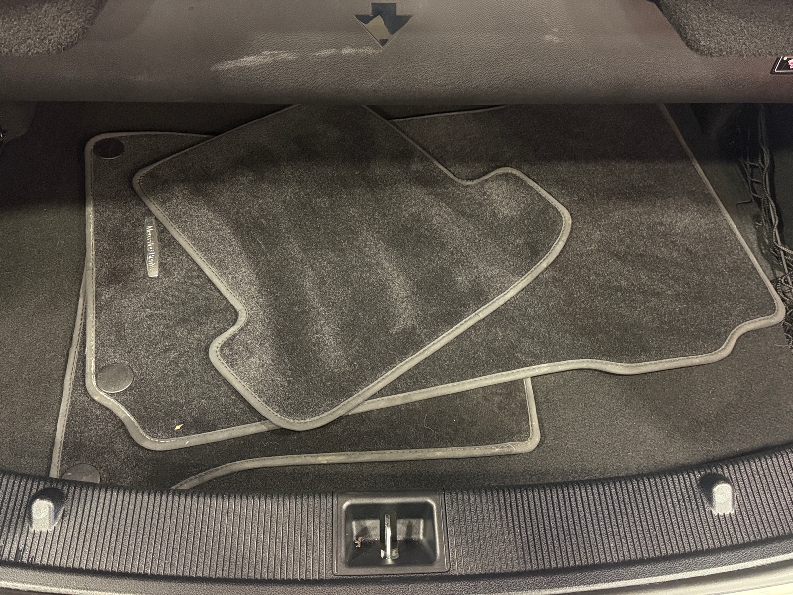 Thumbnail: 2014 Mercedes-Benz E-Class - 6