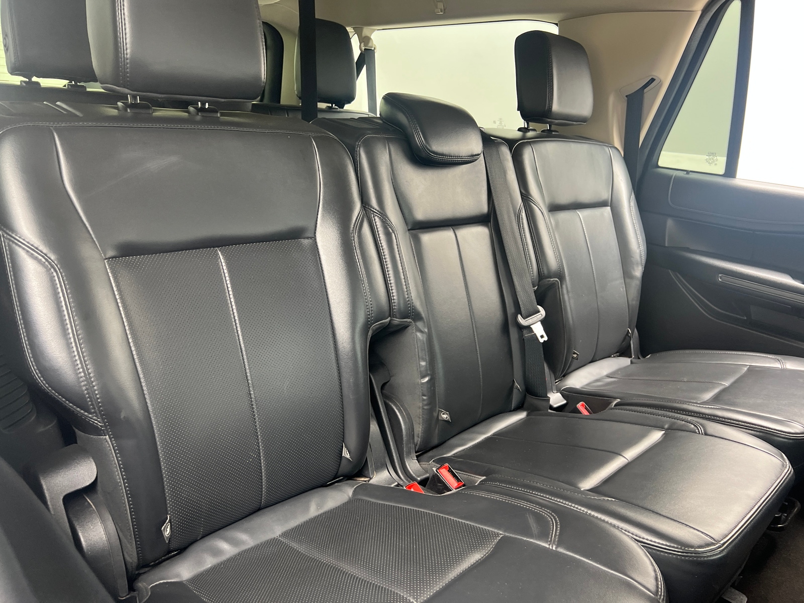 Thumbnail: 2022 Ford Expedition MAX - 5