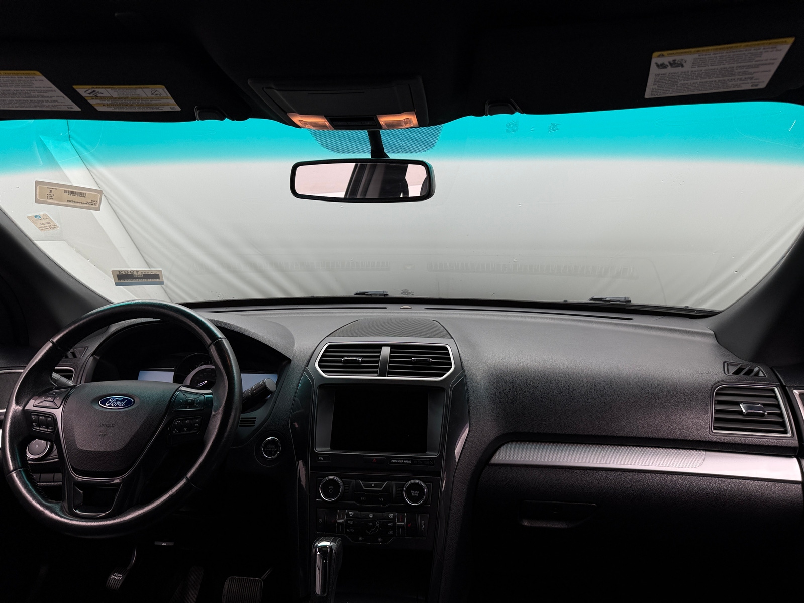 Thumbnail: 2016 Ford Explorer - 3