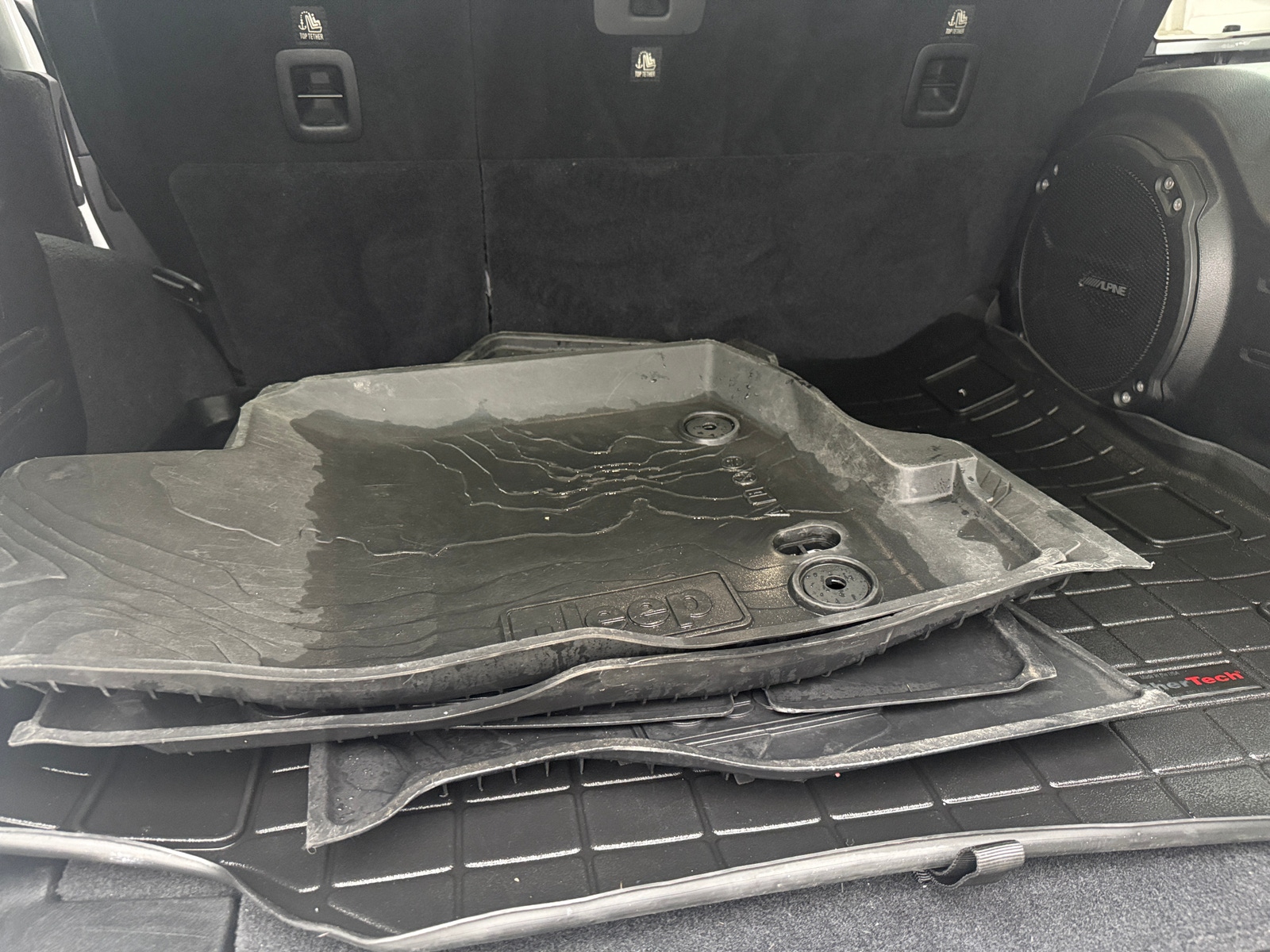 Thumbnail: 2018 Jeep Wrangler - 6