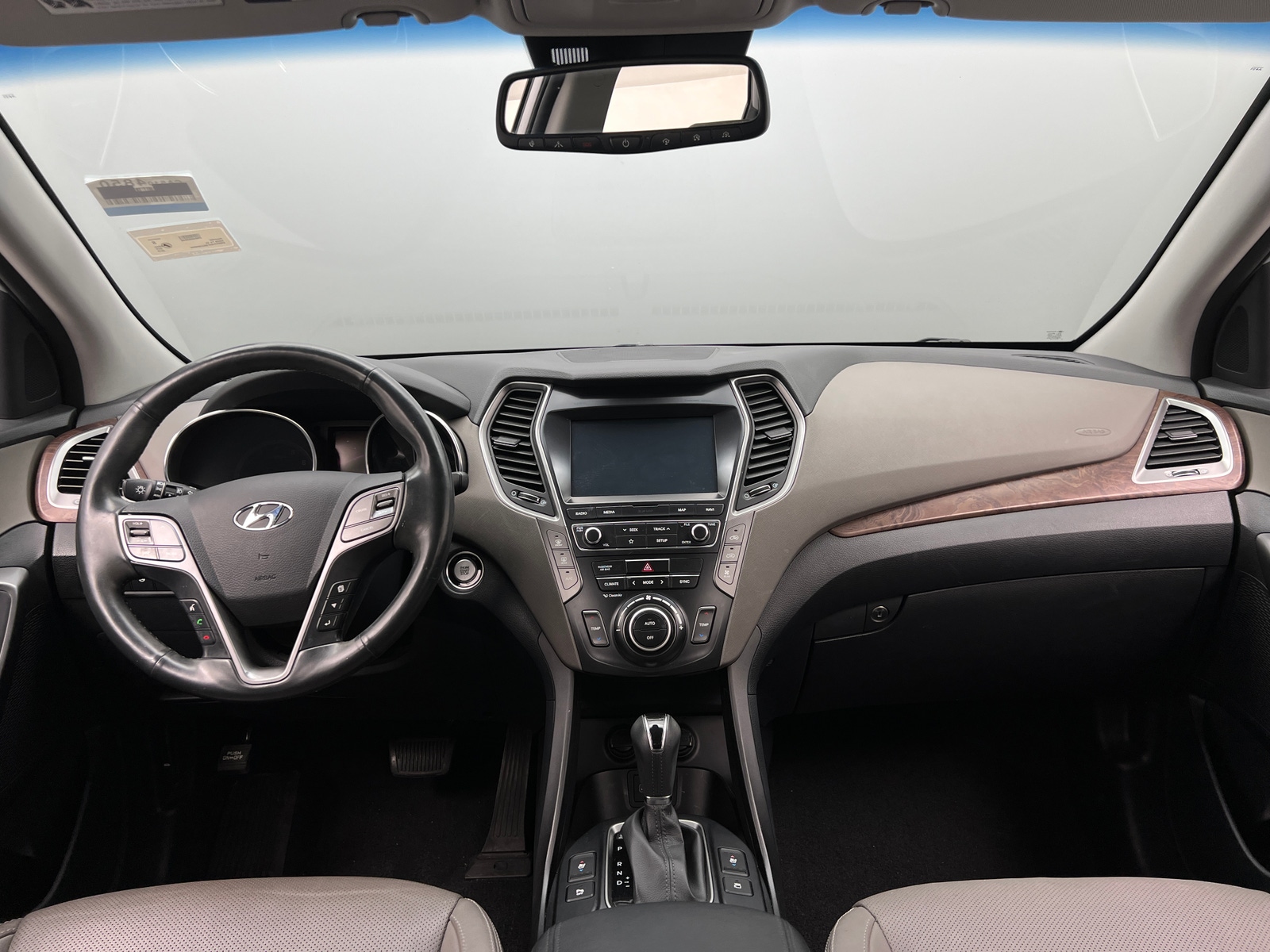 Thumbnail: 2019 Hyundai Santa Fe - 2