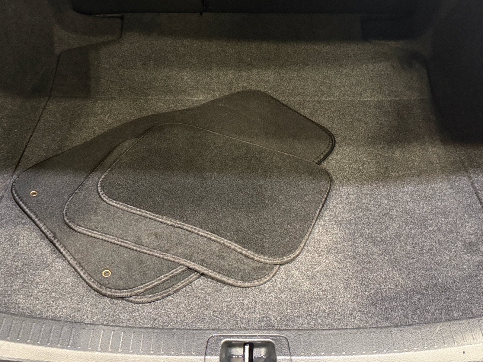 Thumbnail: 2025 Toyota Corolla - 7