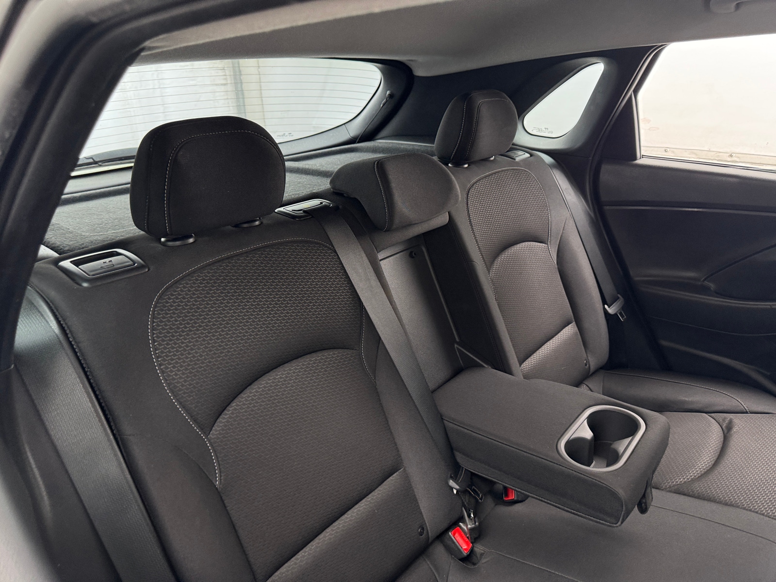 Thumbnail: 2018 Hyundai Elantra - 6