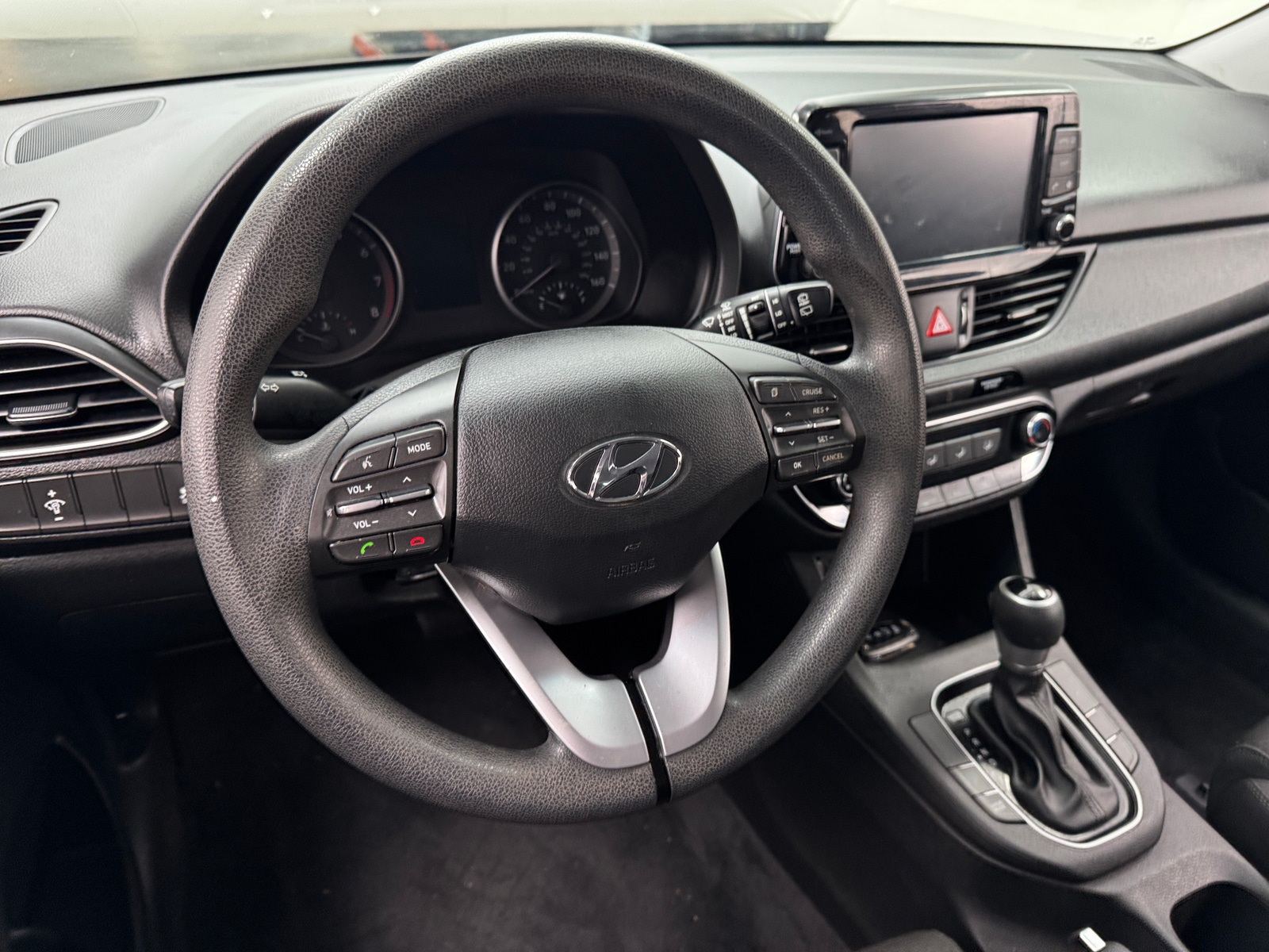 Thumbnail: 2018 Hyundai Elantra - 5