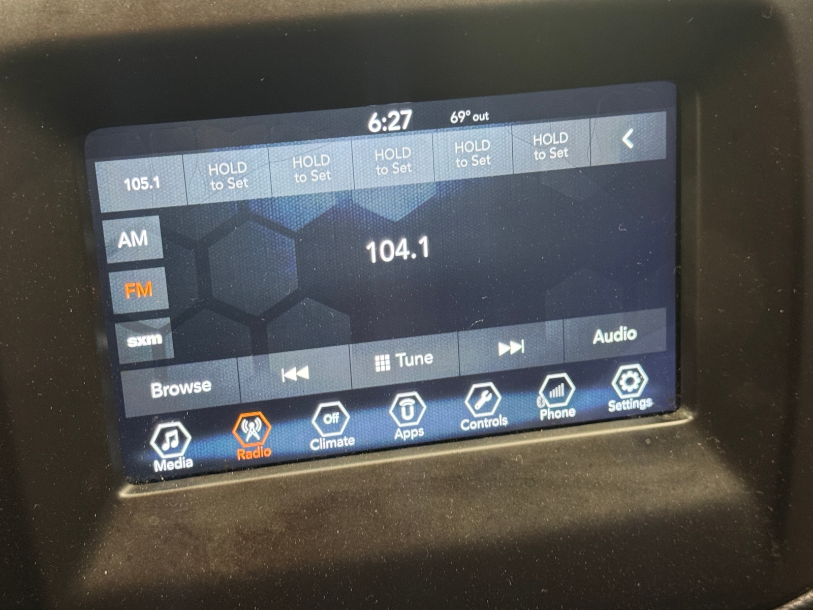 Thumbnail: 2018 Jeep Compass - 3