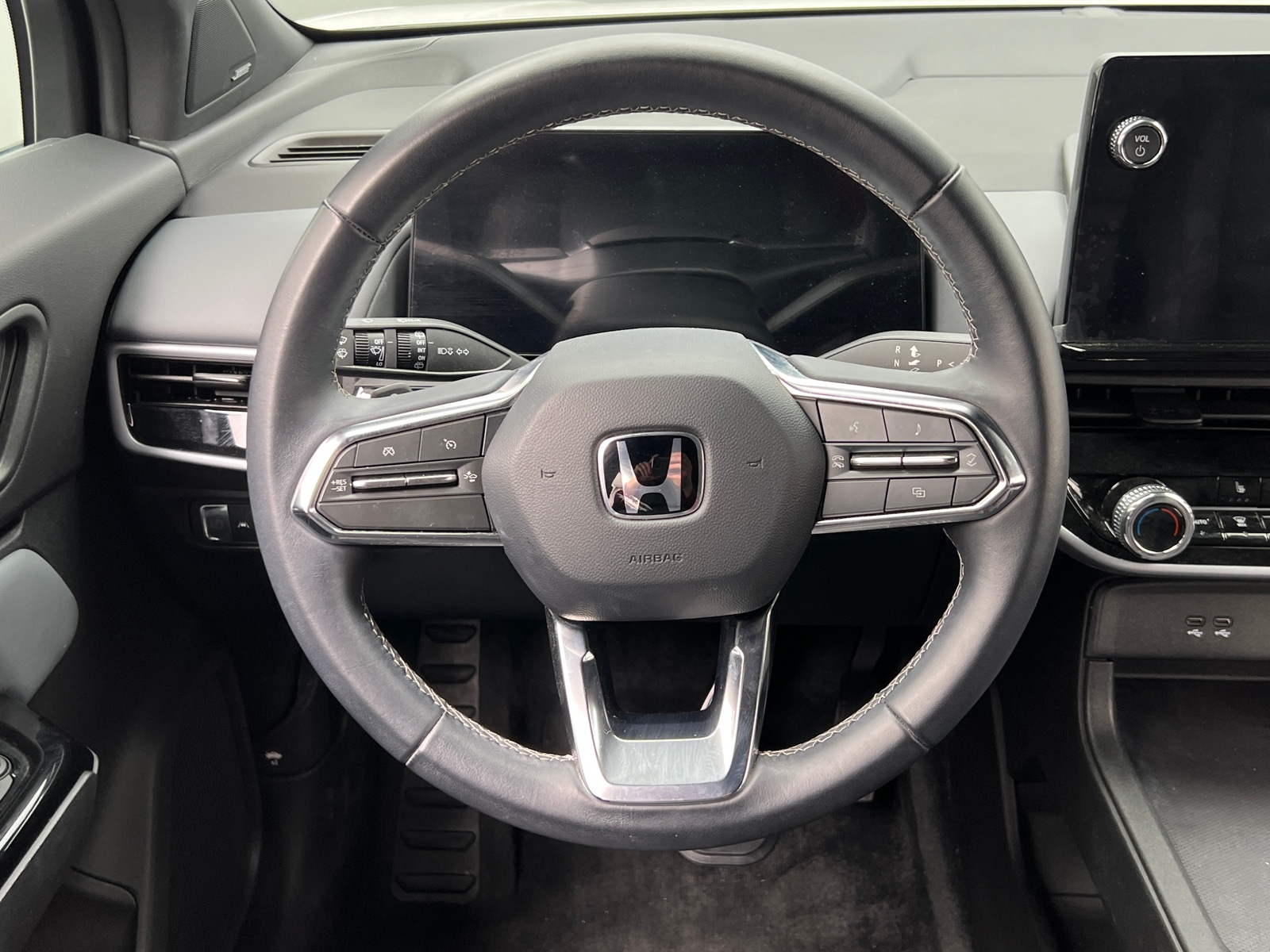 Thumbnail: 2024 Honda Prologue - 4