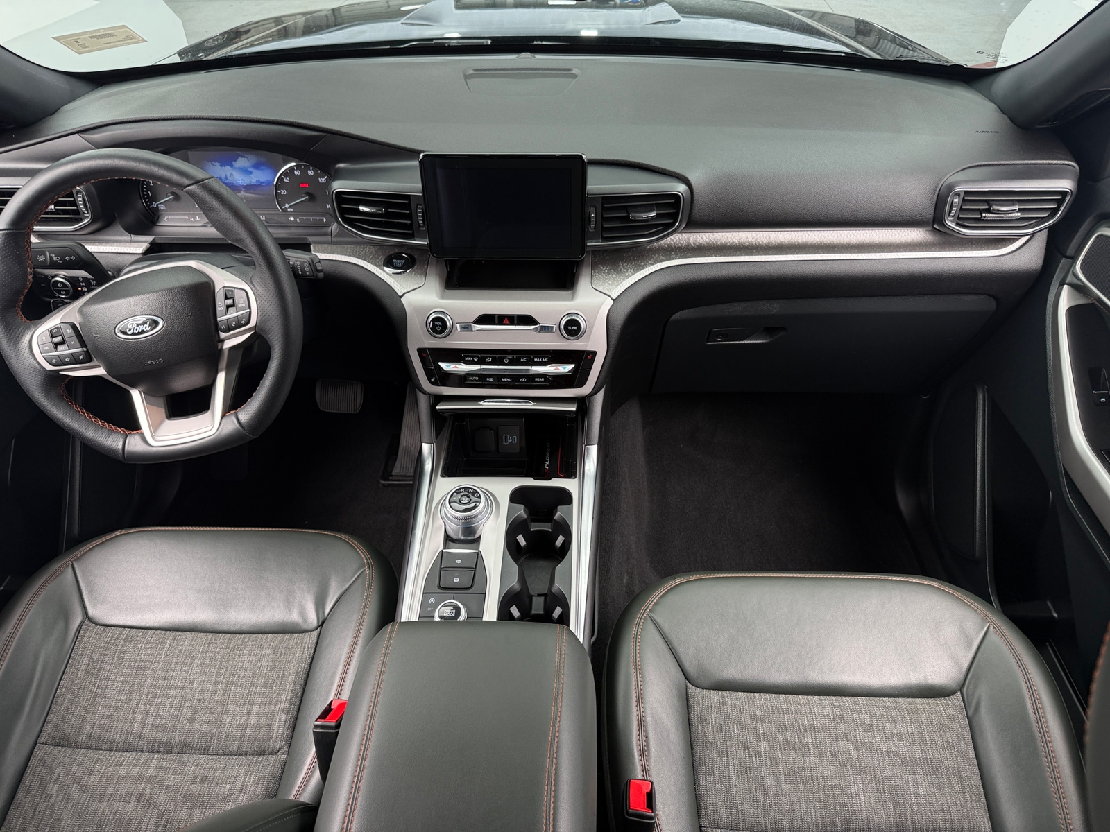 Thumbnail: 2023 Ford Explorer - 2