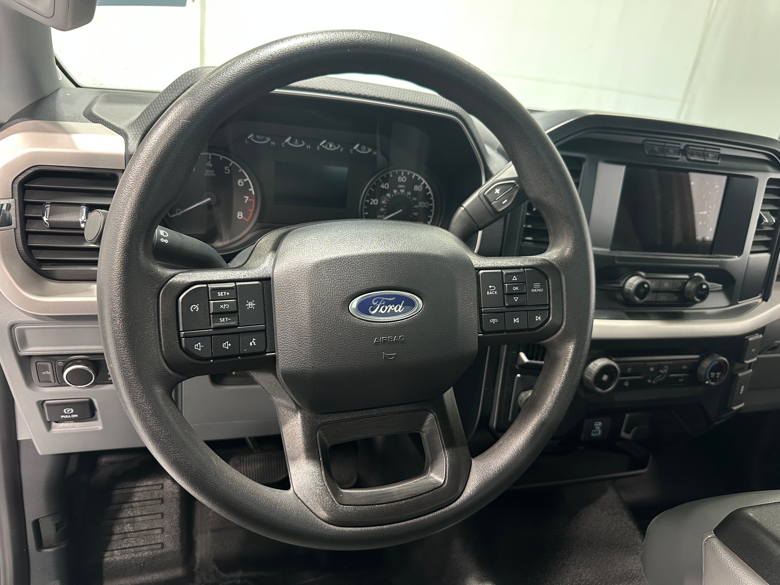 Thumbnail: 2023 Ford Econoline - 5