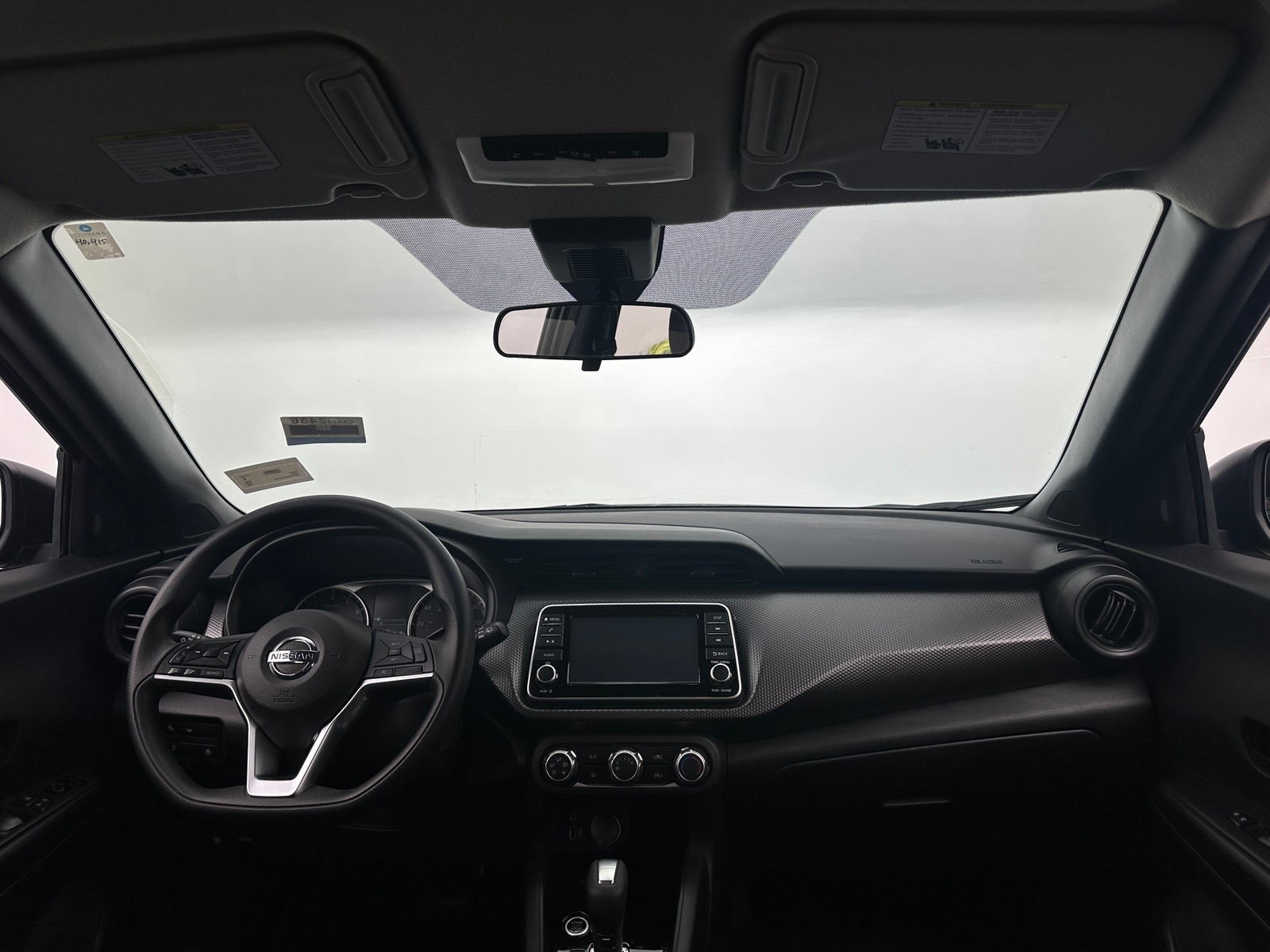 Thumbnail: 2020 Nissan Kicks - 3