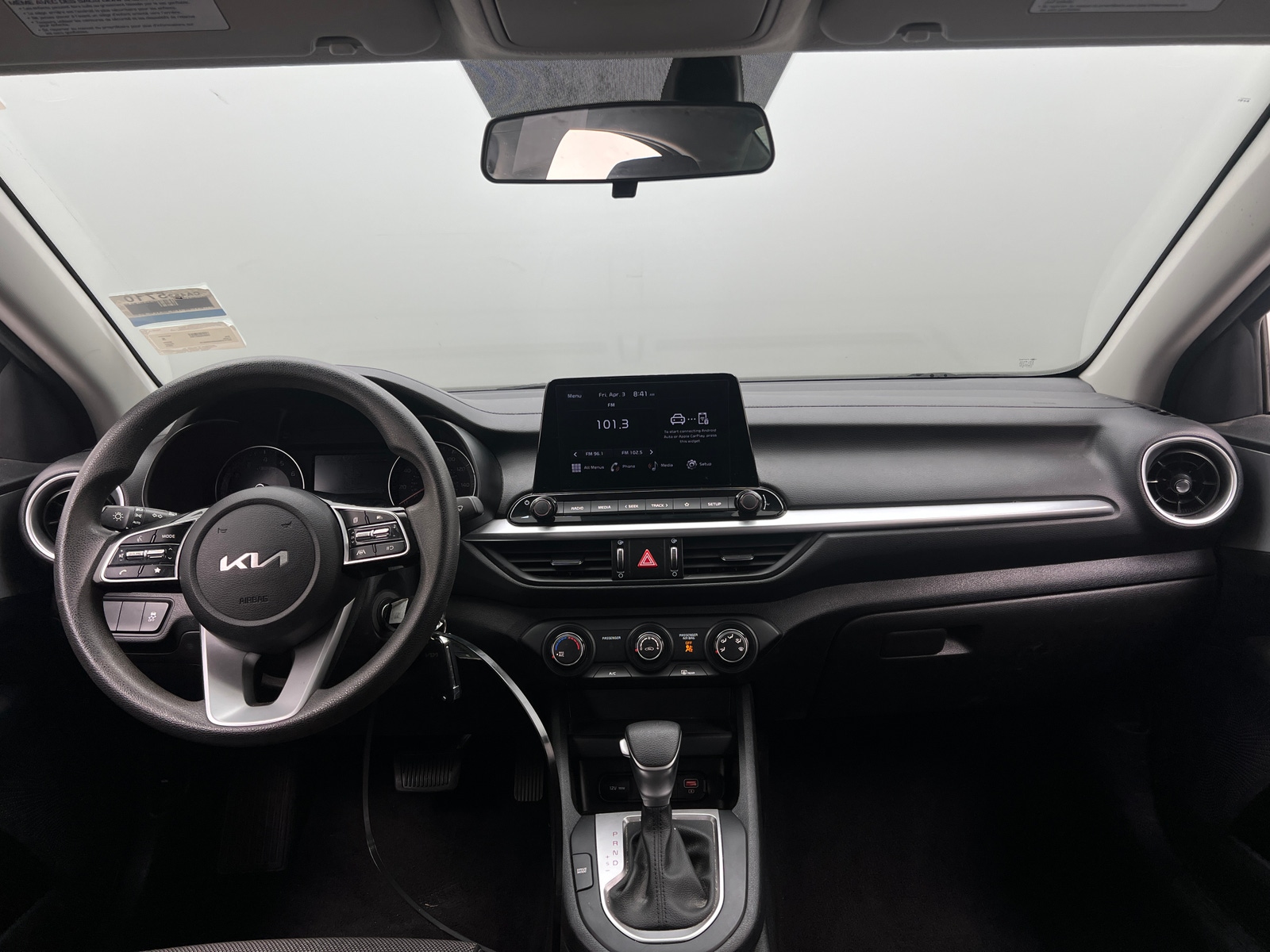 Thumbnail: 2024 Kia Forte - 3