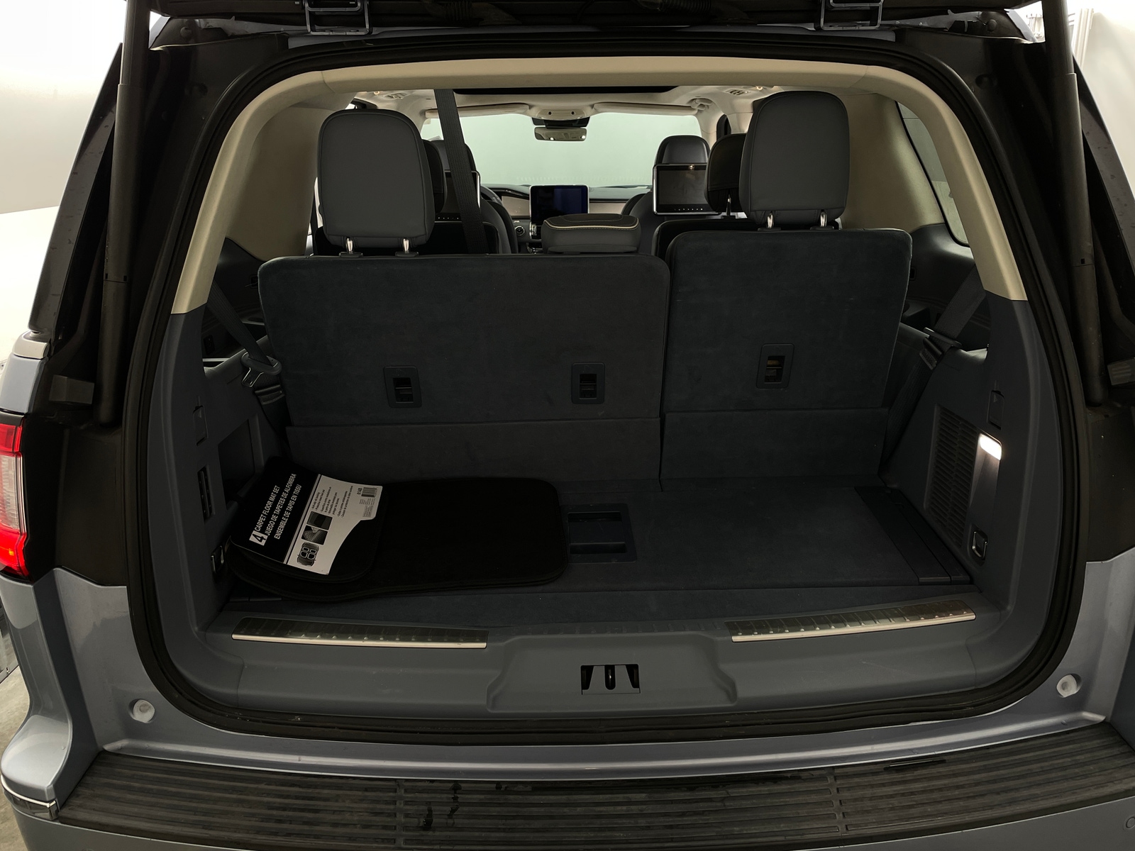 Thumbnail: 2018 Lincoln Navigator - 6