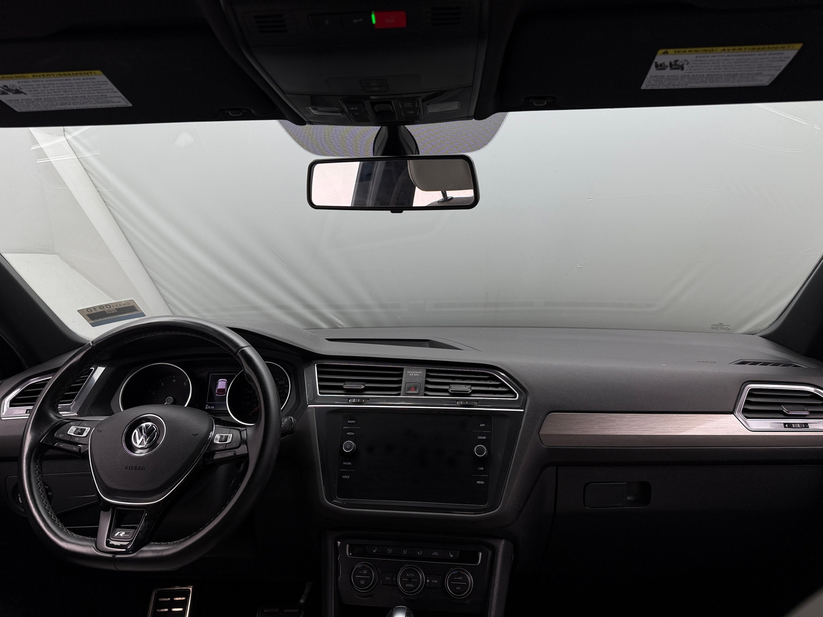 Thumbnail: 2020 Volkswagen Tiguan - 2