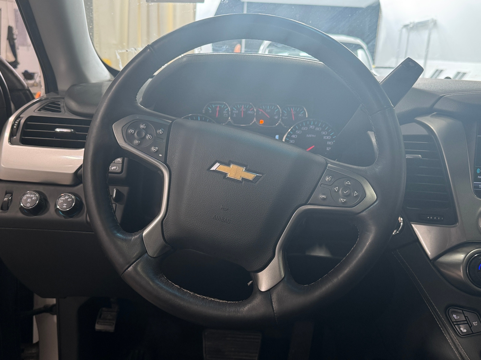 Thumbnail: 2016 Chevrolet Tahoe - 4