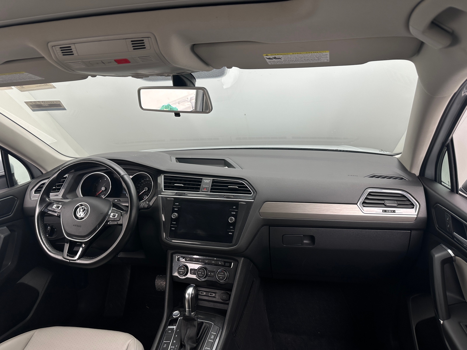 Thumbnail: 2018 Volkswagen Tiguan - 2