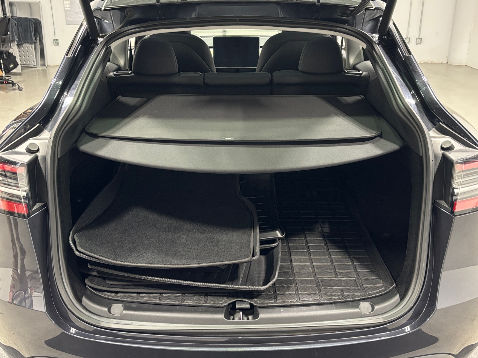 Thumbnail: 2024 Tesla Model Y - 6