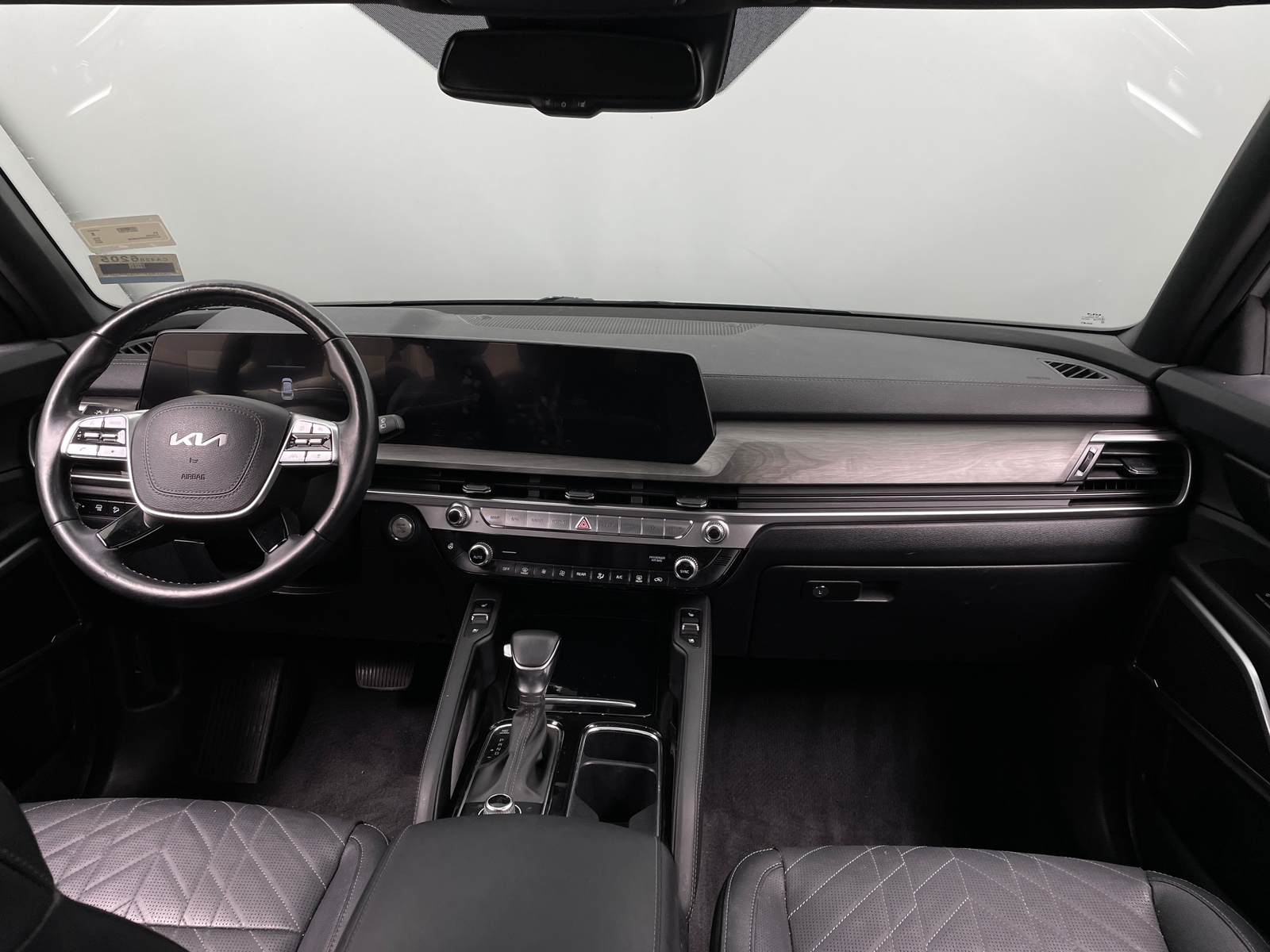 Thumbnail: 2023 Kia Telluride - 2