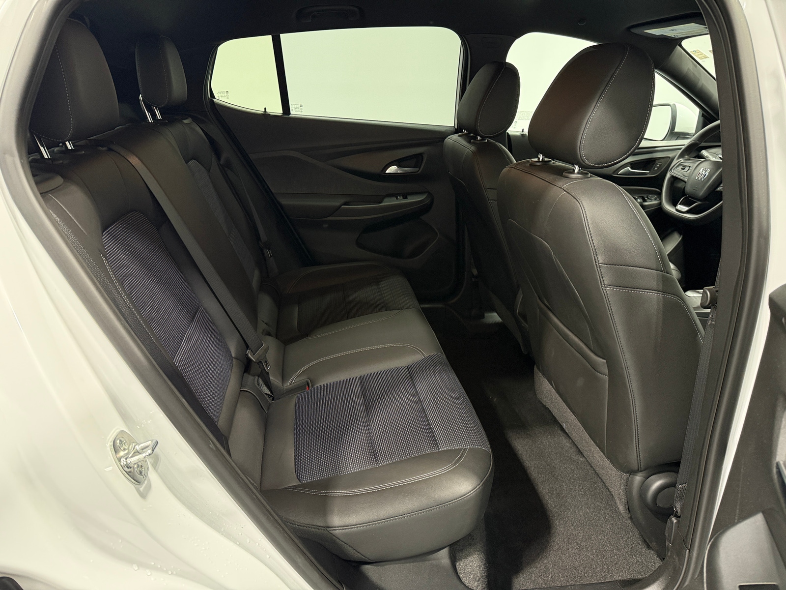 Thumbnail: 2025 Buick Envista - 6