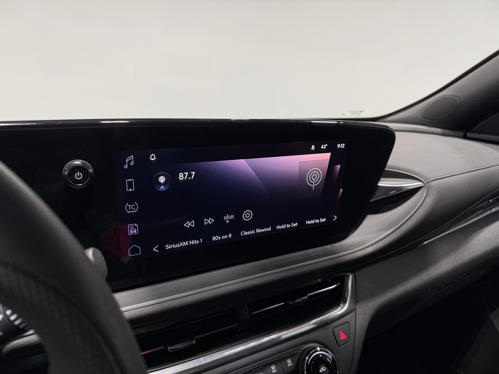 Thumbnail: 2025 Buick Envista - 4