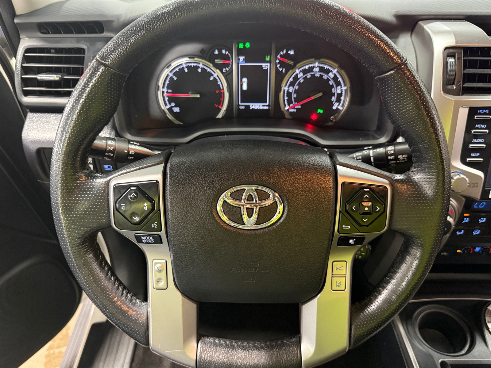 Thumbnail: 2023 Toyota 4Runner - 4