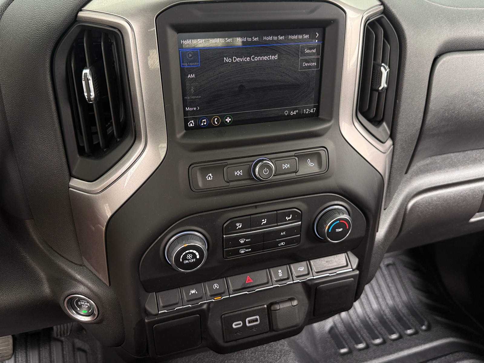 Thumbnail: 2026 Chevrolet Silverado 1500 - 3