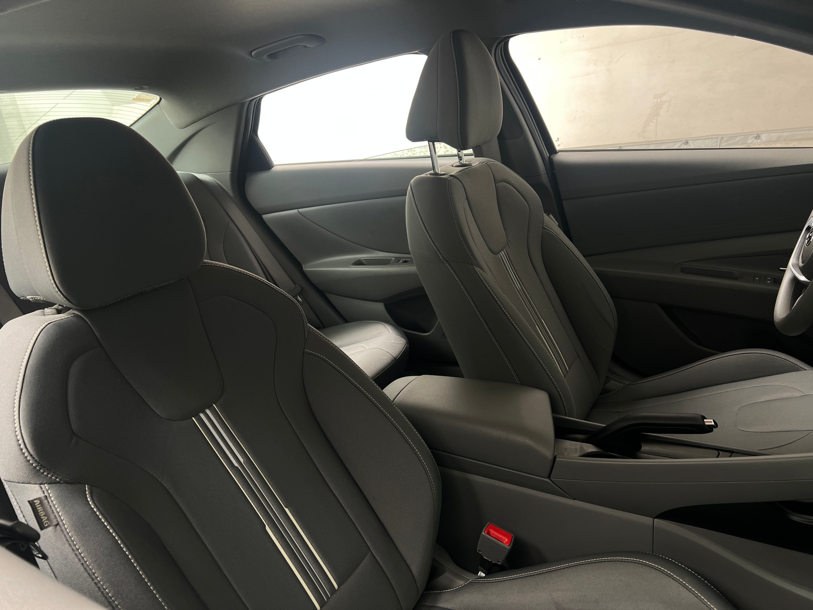 Thumbnail: 2023 Hyundai Elantra - 2