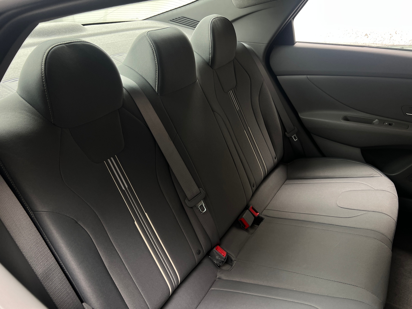 Thumbnail: 2023 Hyundai Elantra - 6