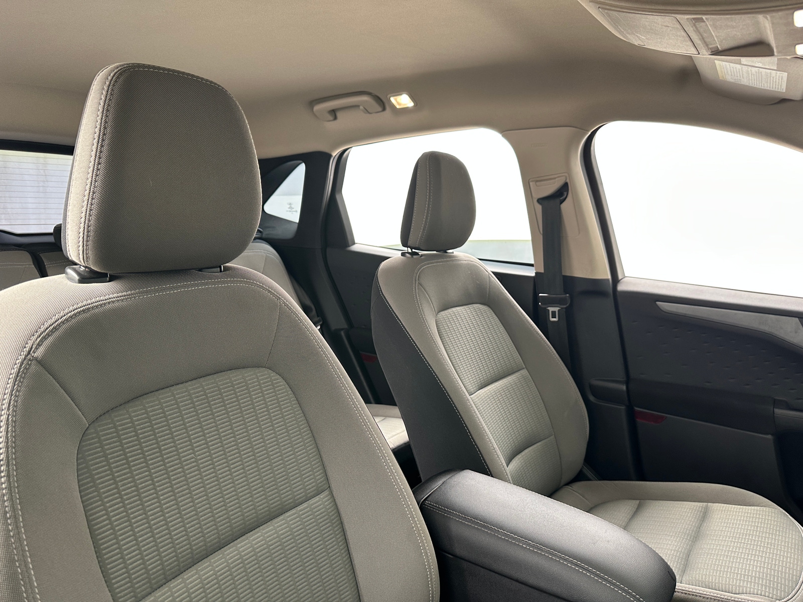 Thumbnail: 2020 Ford Escape - 2