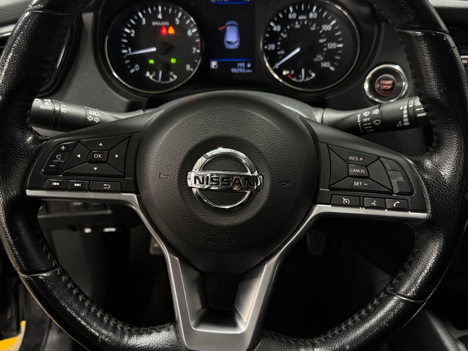 Thumbnail: 2021 Nissan Rogue Sport - 5