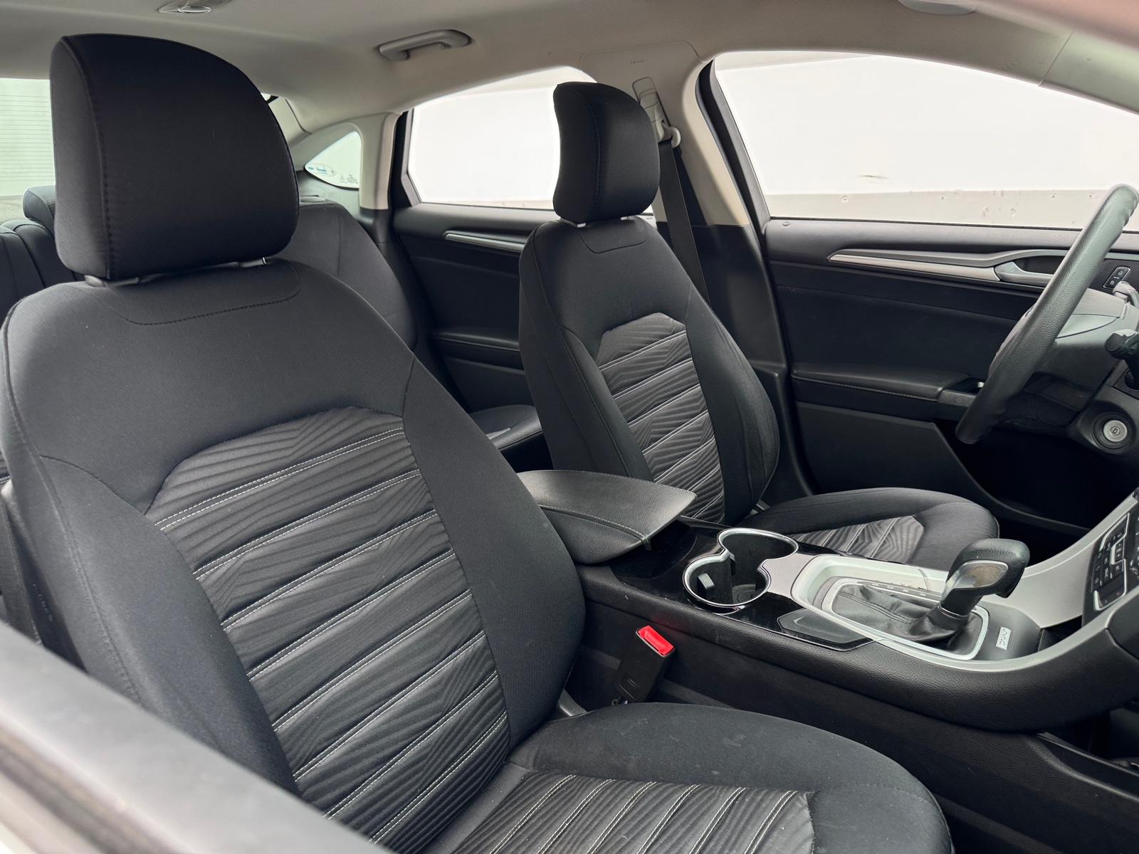 Thumbnail: 2016 Ford Fusion - 2