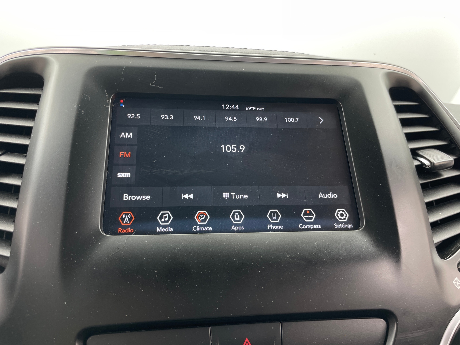 Thumbnail: 2019 Jeep Cherokee - 4