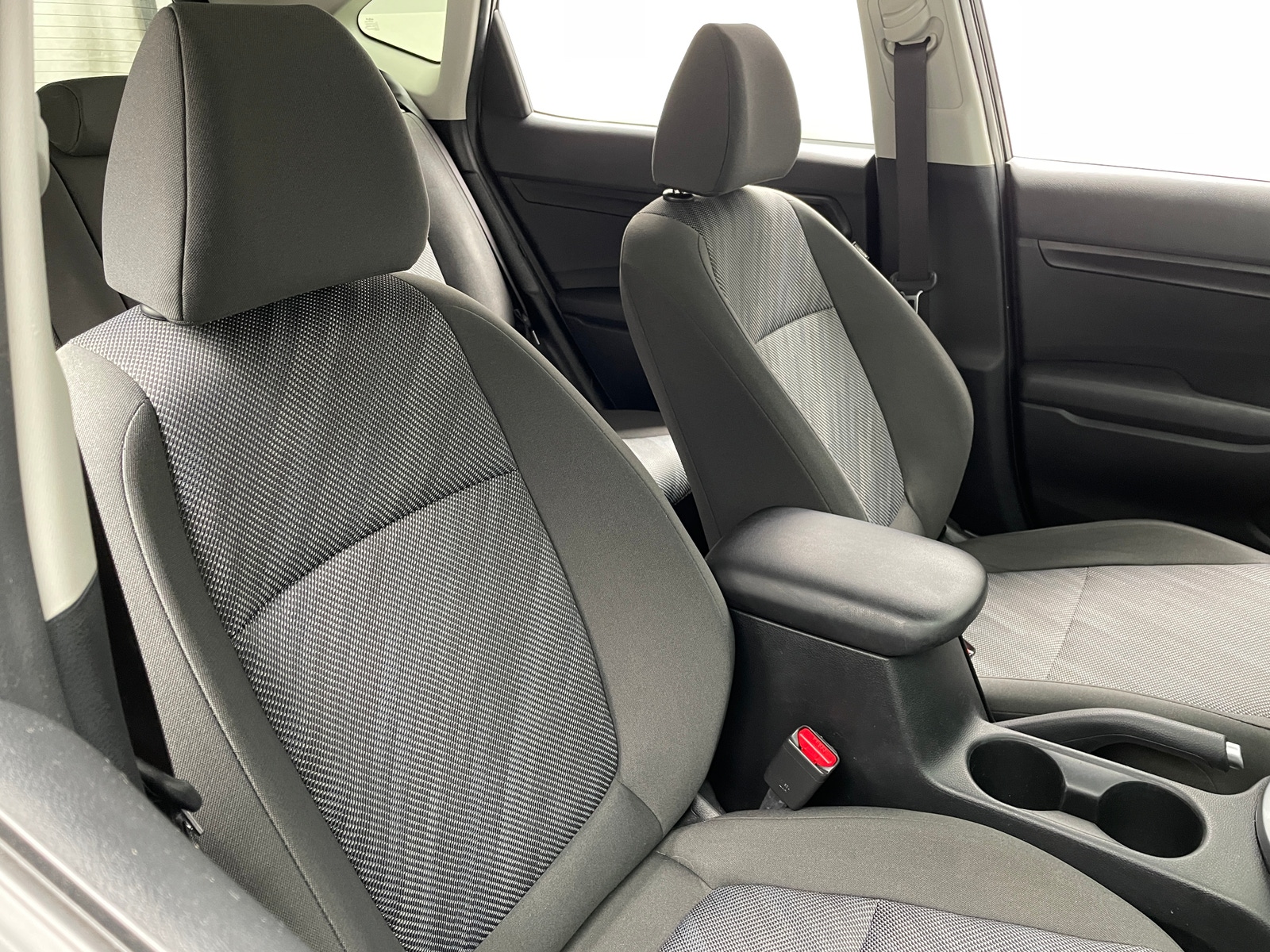 Thumbnail: 2022 Kia Seltos - 2