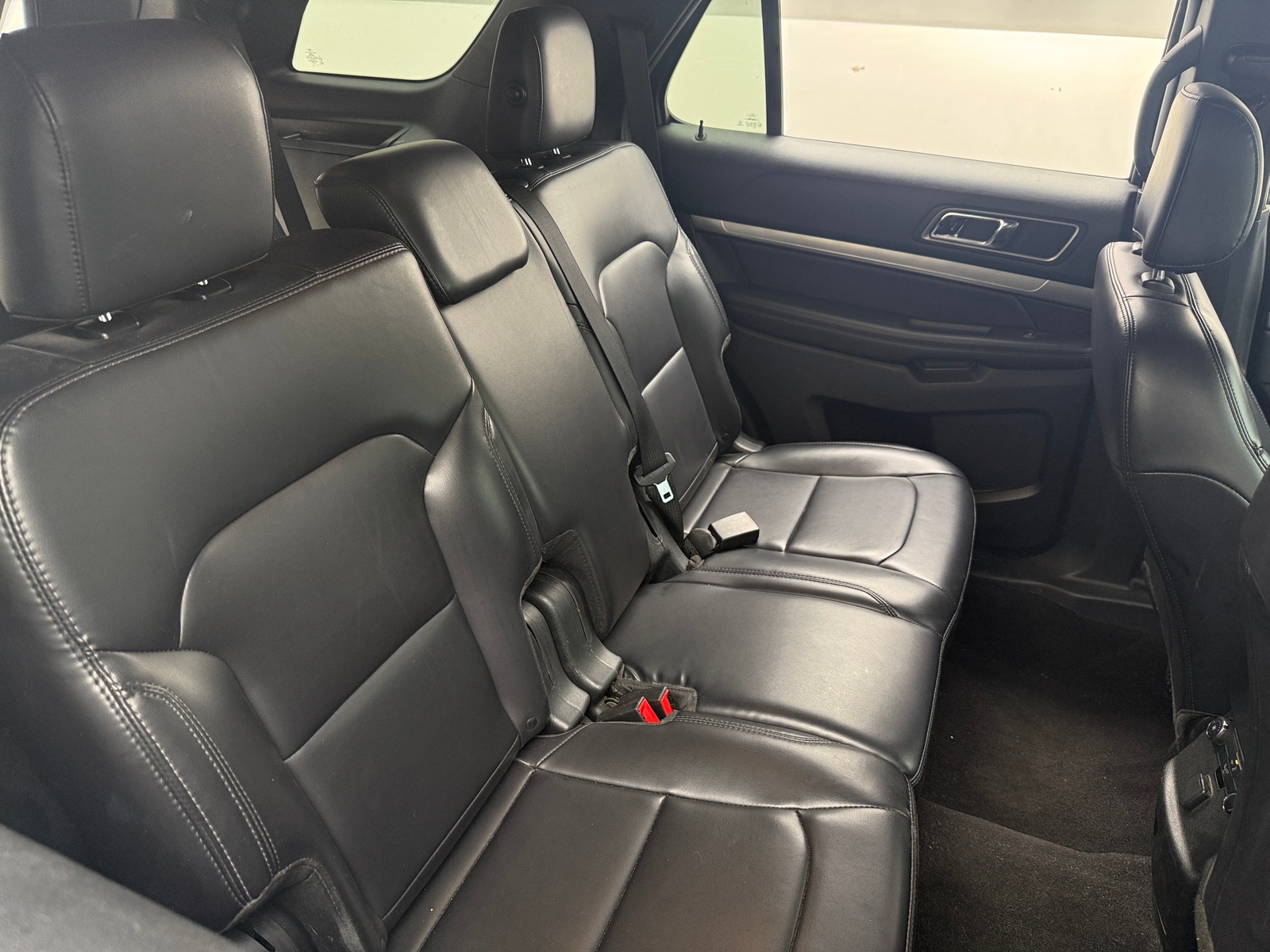 Thumbnail: 2019 Ford Explorer - 6