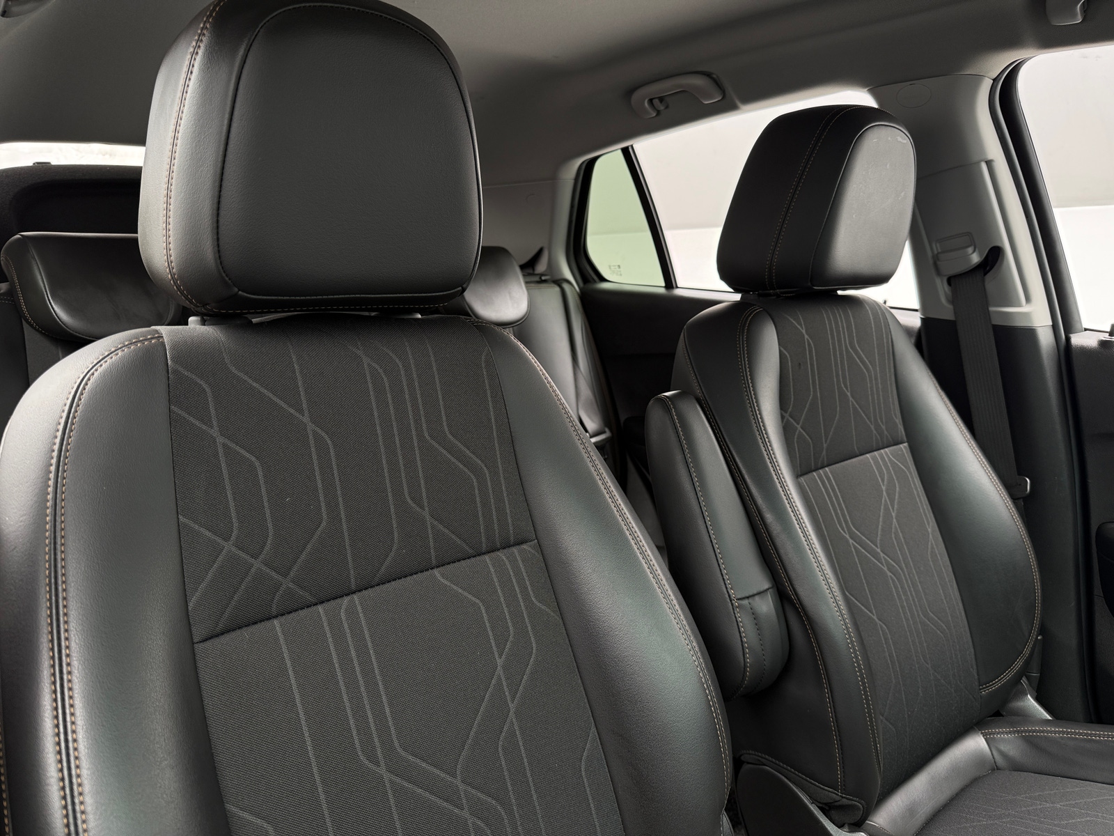 Thumbnail: 2019 Chevrolet Trax - 2