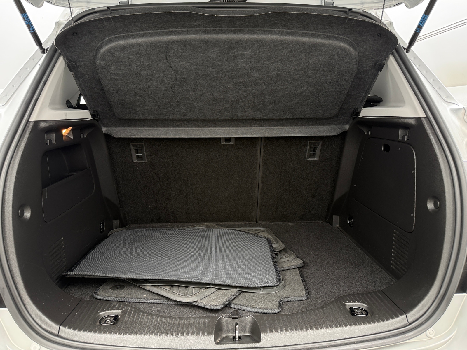 Thumbnail: 2019 Chevrolet Trax - 7