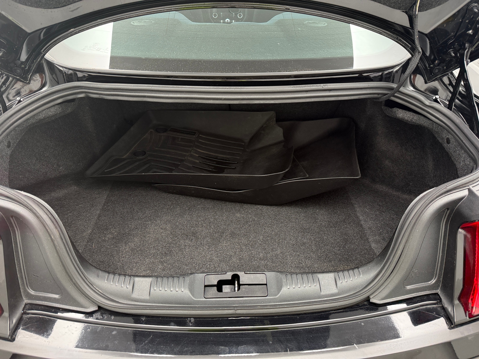 Thumbnail: 2022 Ford Mustang - 6