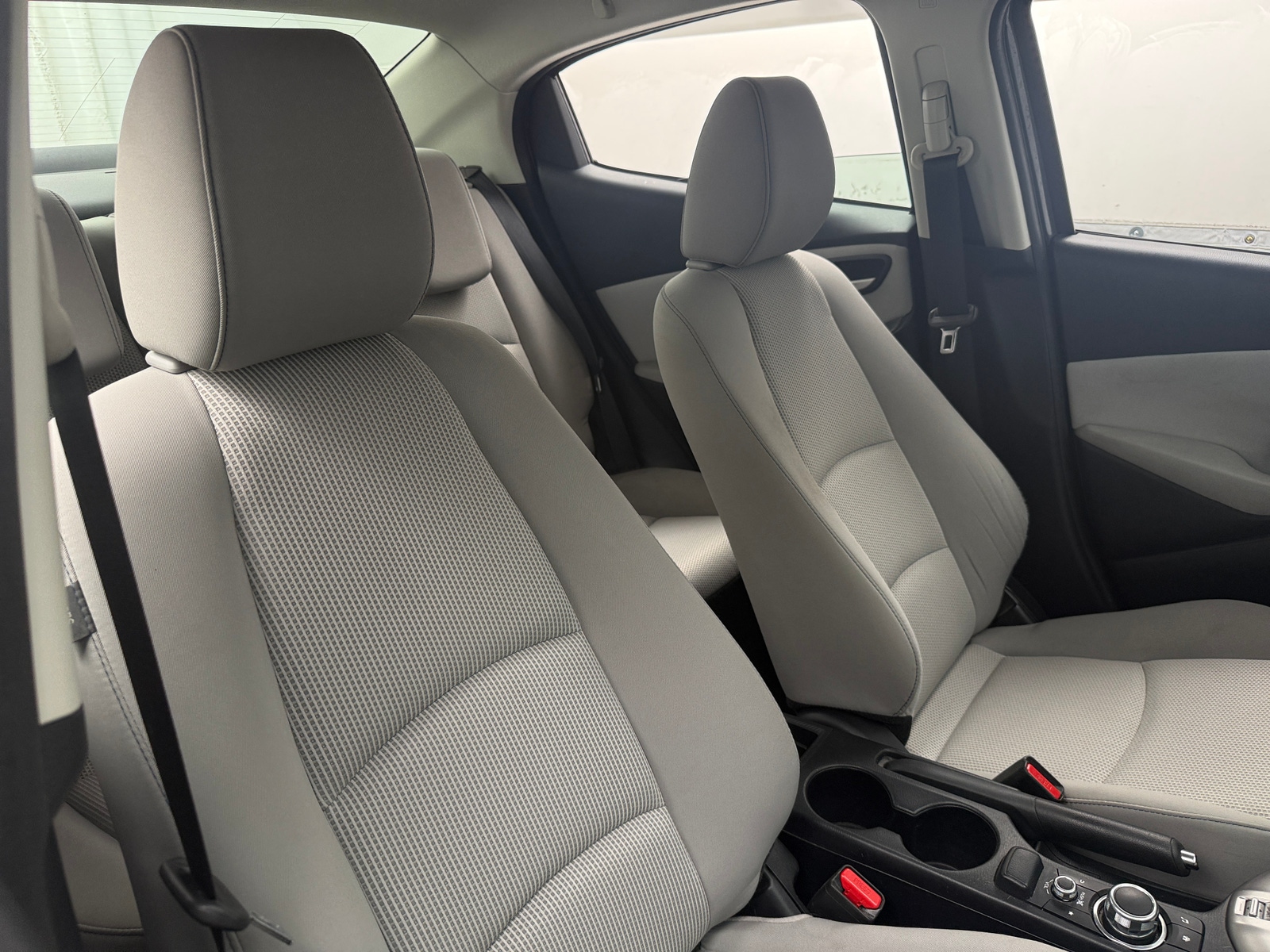 Thumbnail: 2020 Toyota Yaris - 2