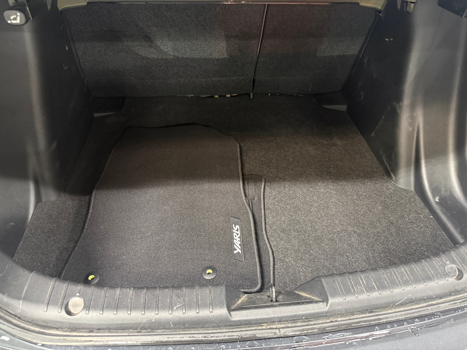 Thumbnail: 2020 Toyota Yaris - 7