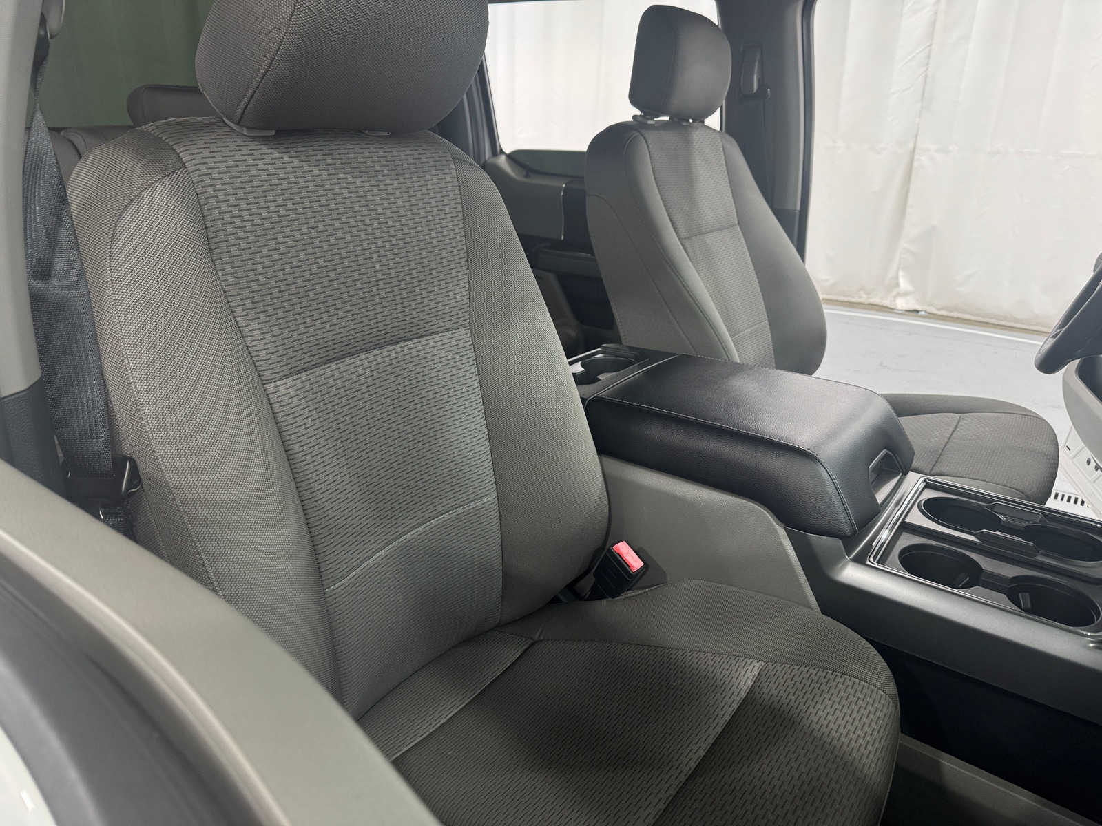 Thumbnail: 2020 Ford Econoline - 2