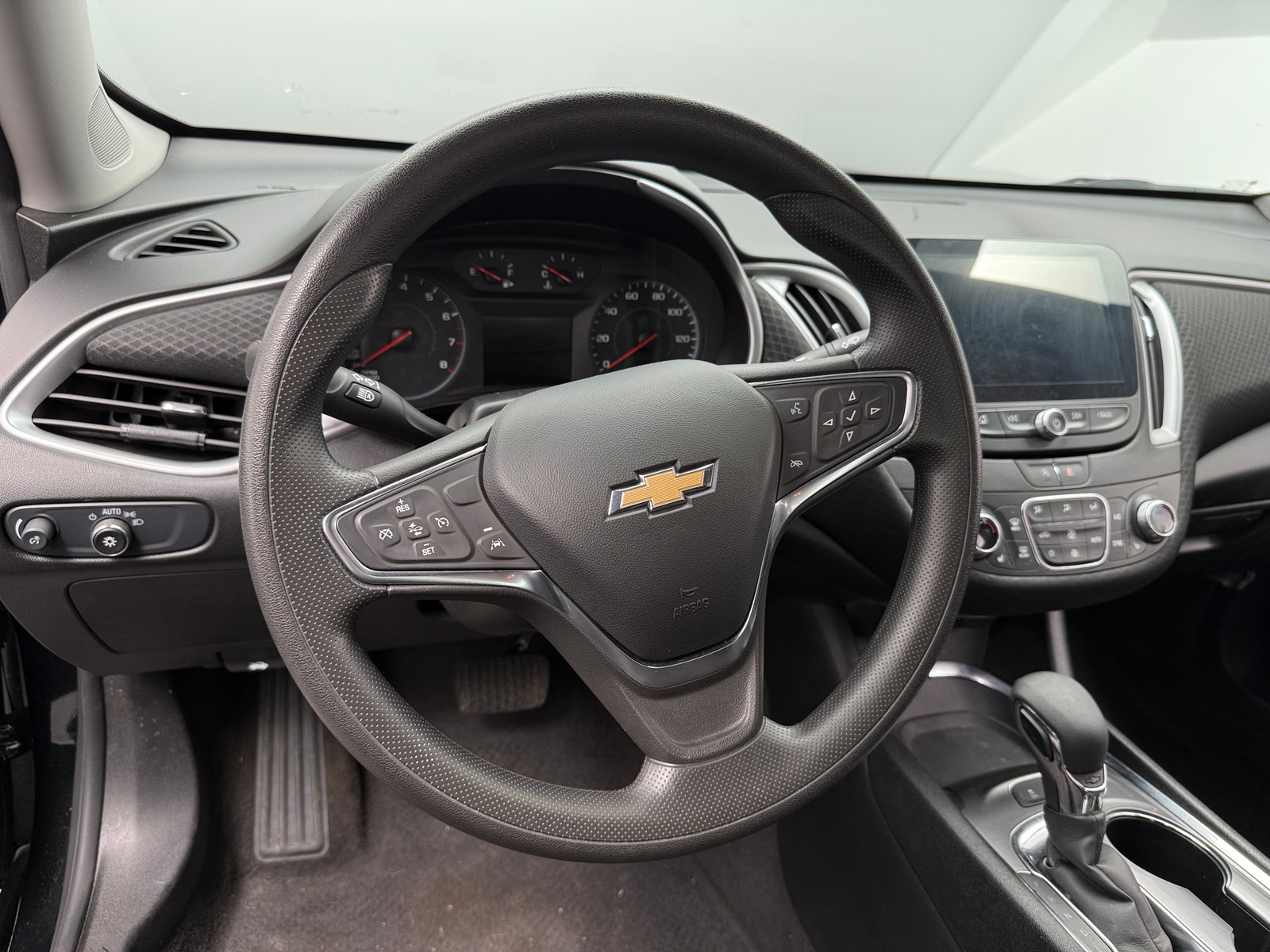 Thumbnail: 2024 Chevrolet Malibu - 5