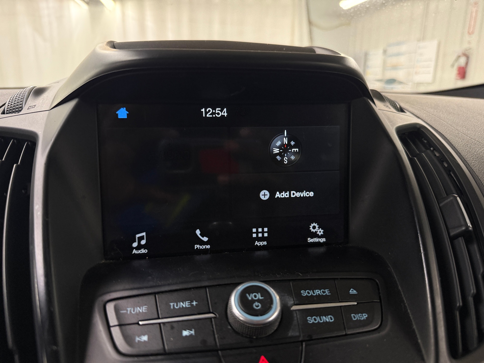 Thumbnail: 2017 Ford Escape - 4