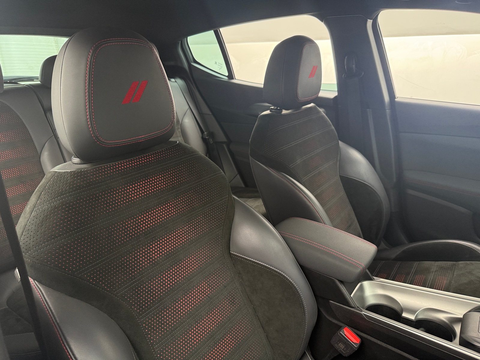 Thumbnail: 2024 Dodge Hornet - 2