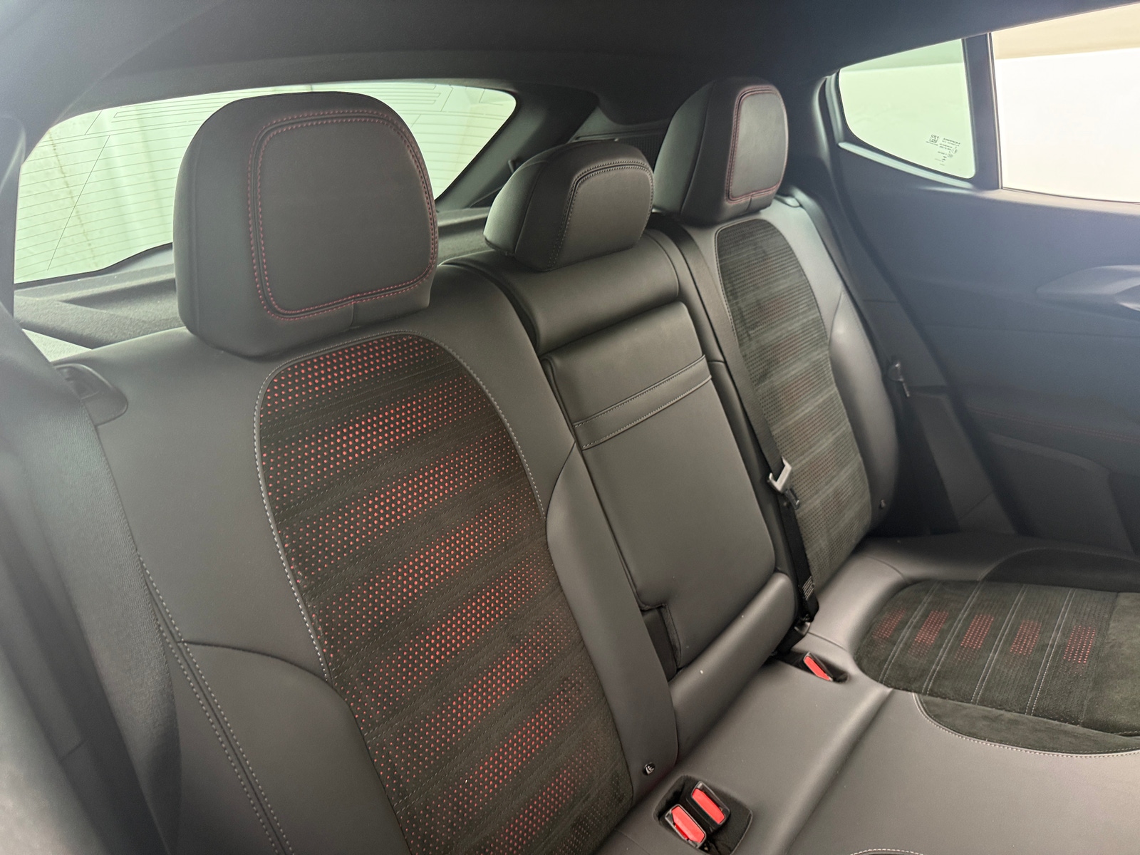 Thumbnail: 2024 Dodge Hornet - 6