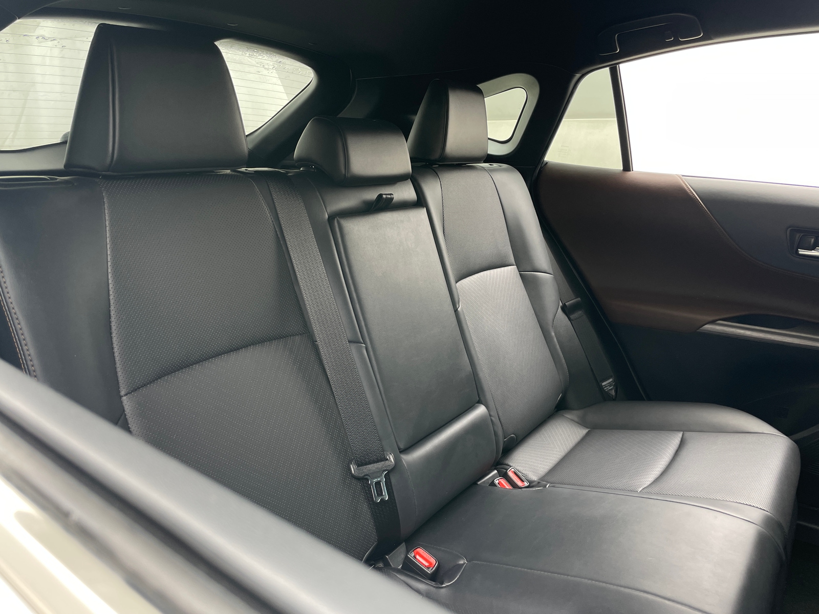 Thumbnail: 2021 Toyota Venza - 5