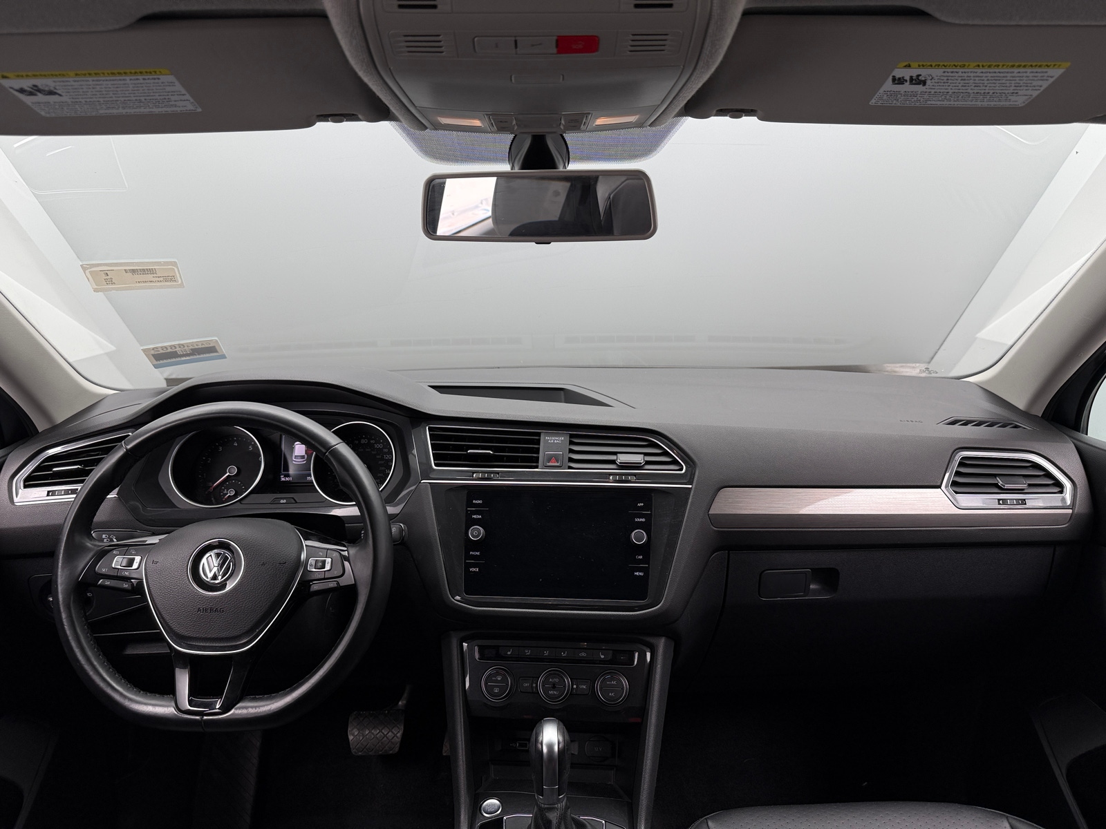 Thumbnail: 2018 Volkswagen Tiguan - 2