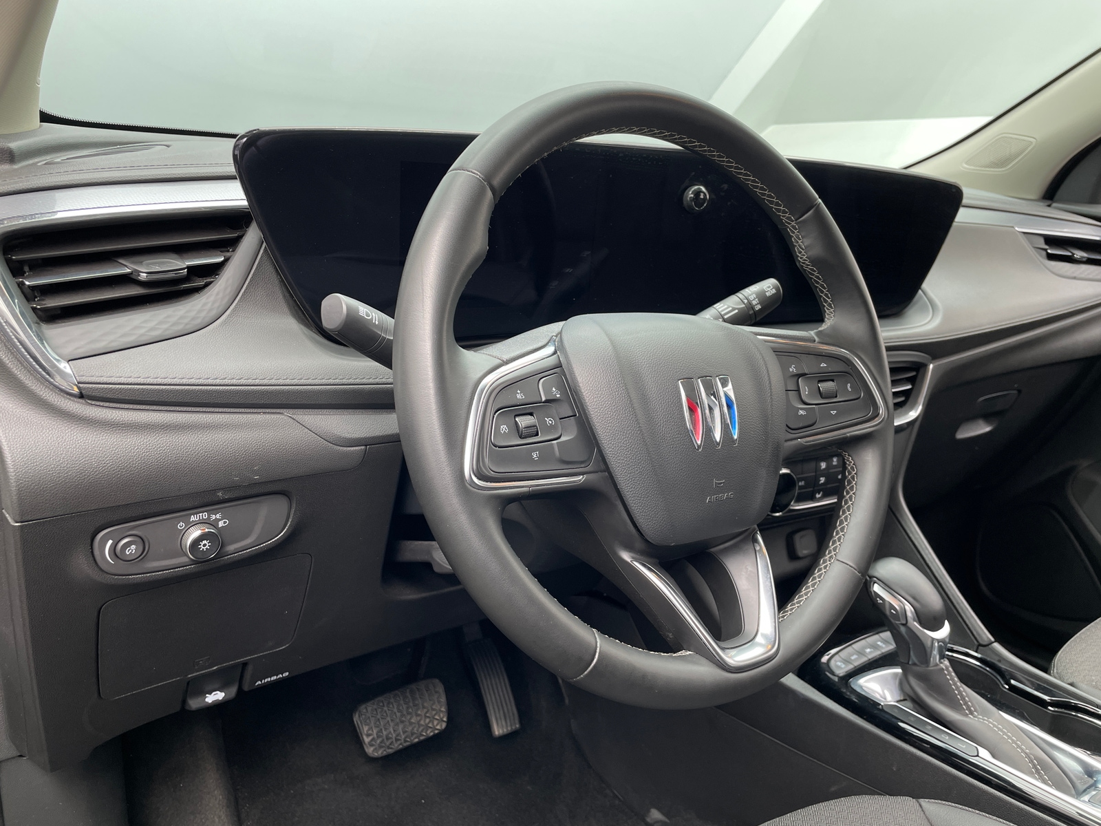 Thumbnail: 2025 Buick Encore GX - 5