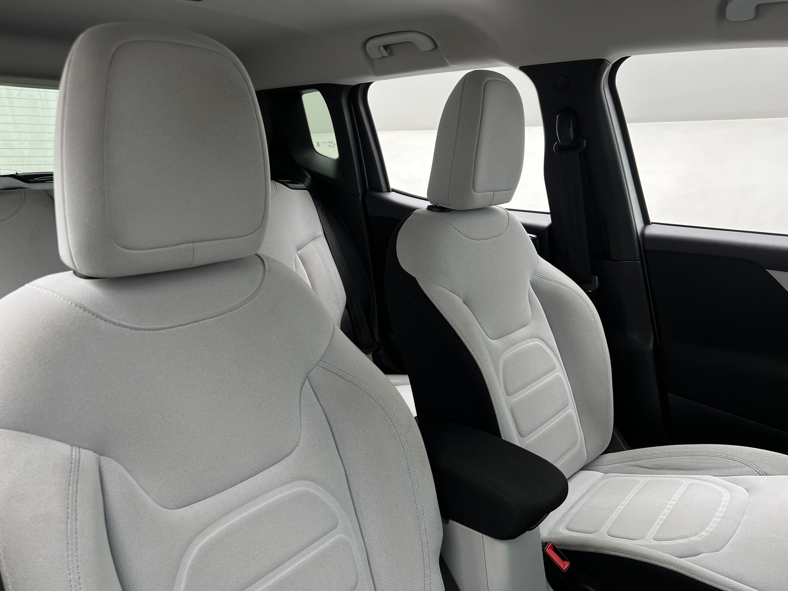 Thumbnail: 2018 Jeep Renegade - 2