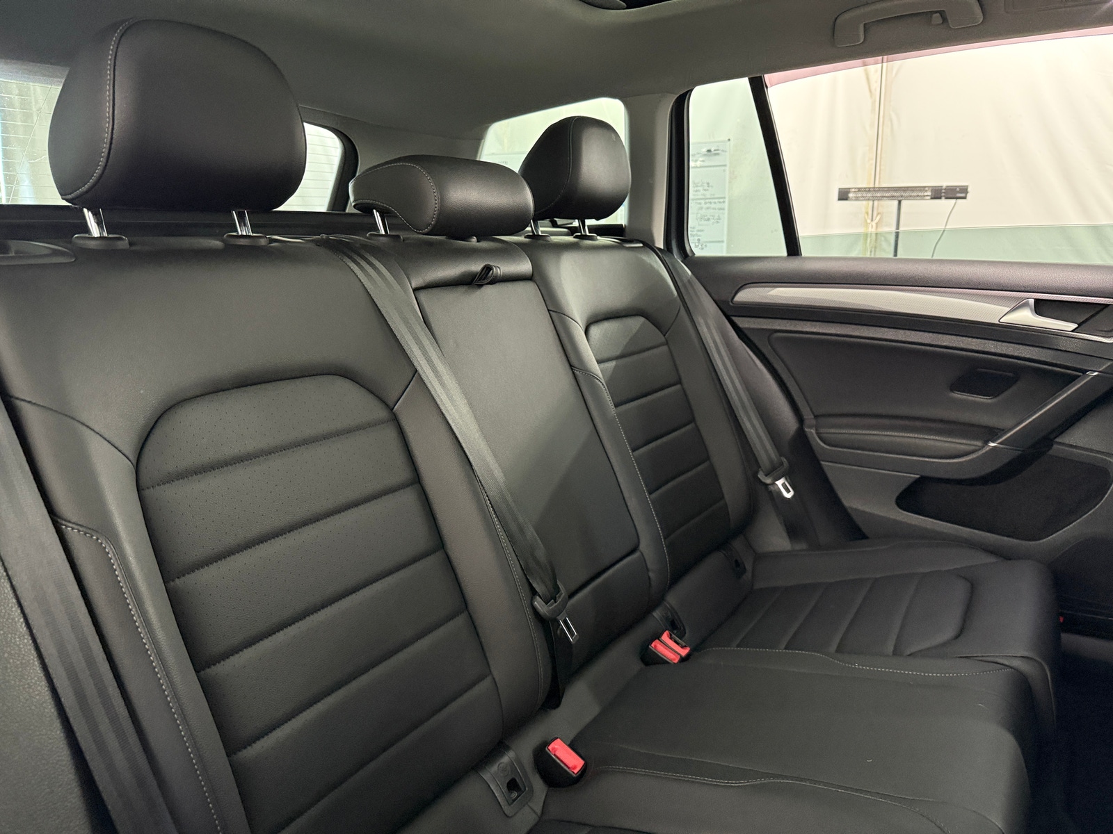 Thumbnail: 2019 Volkswagen Golf - 5