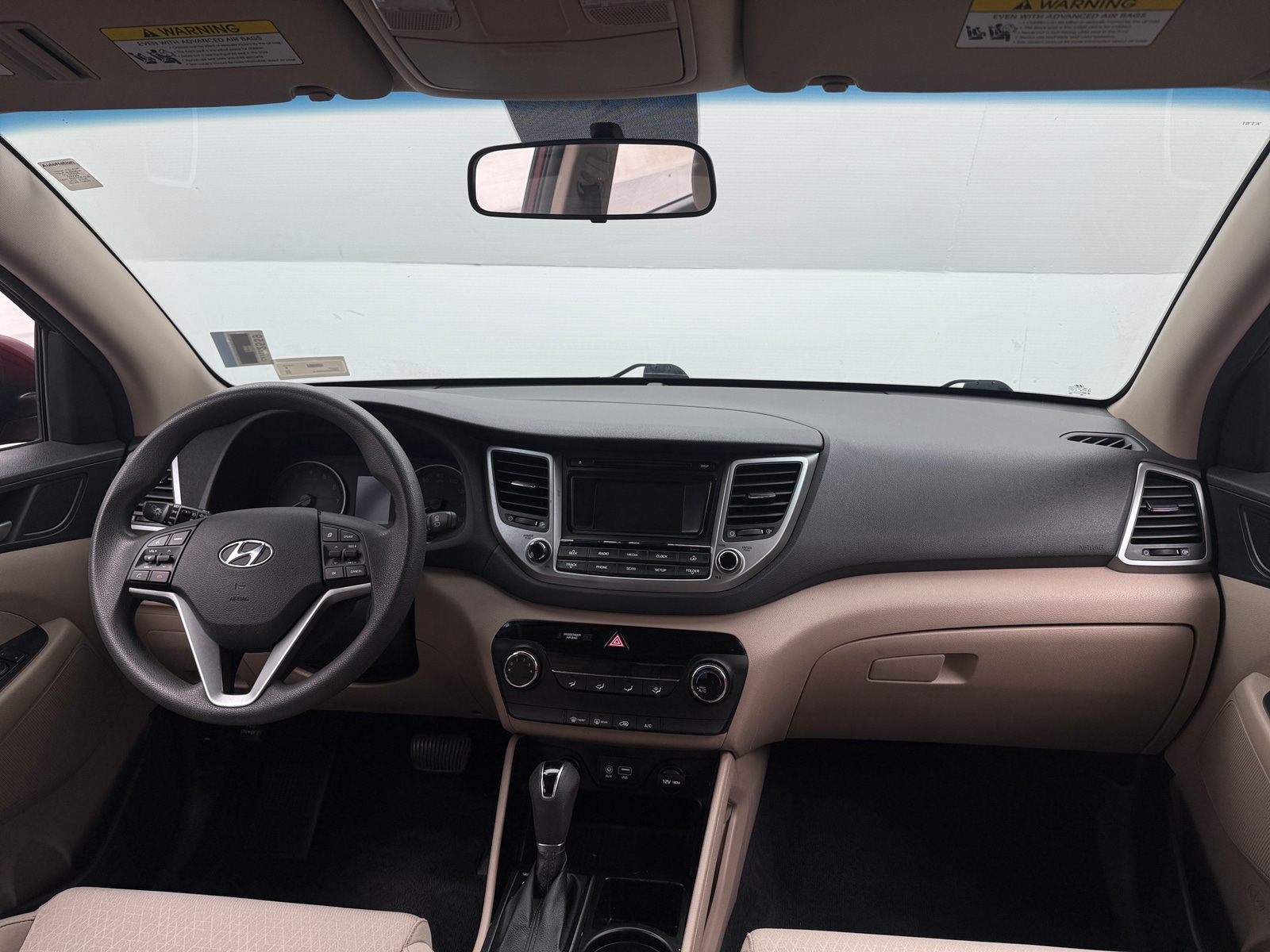 Thumbnail: 2017 Hyundai Tucson - 3